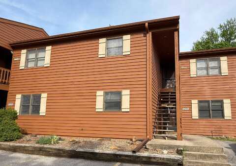 9607 S Lake Ridge Drive, Bloomington, IN 47401