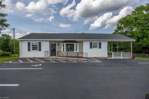 317 E King Street, King, NC 27021