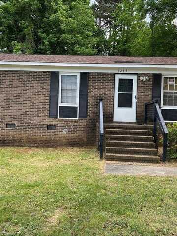 1242 Woodbriar Avenue, Greensboro, NC 27405