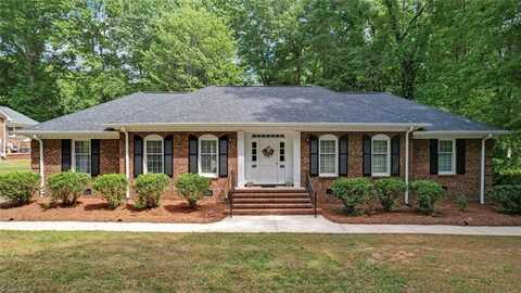 503 & 505 Pennrington Circle, Reidsville, NC 27320