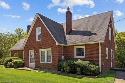 466 Main Street, King, NC 27021