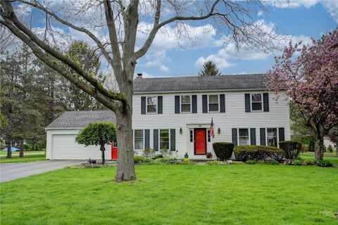 30 Hunters Pointe, Perinton, NY 14534