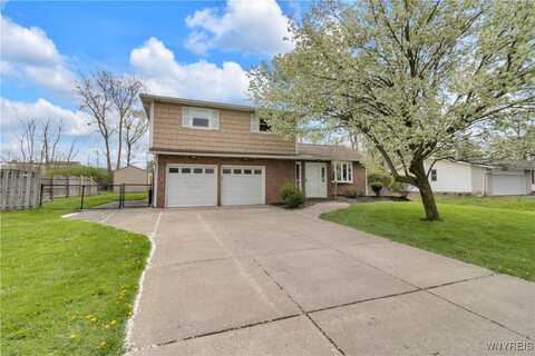 5153 Glenwood Drive, Clarence, NY 14221