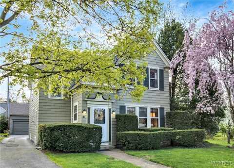 48 Roycroft Boulevard, Amherst, NY 14226