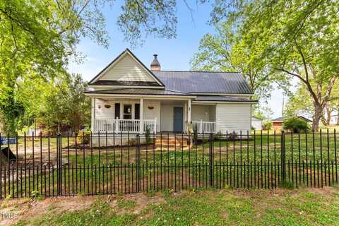 2102 Courtland Drive, Sanford, NC 27330