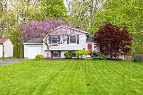 52 Meadowlark Drive, Penfield, NY 14526
