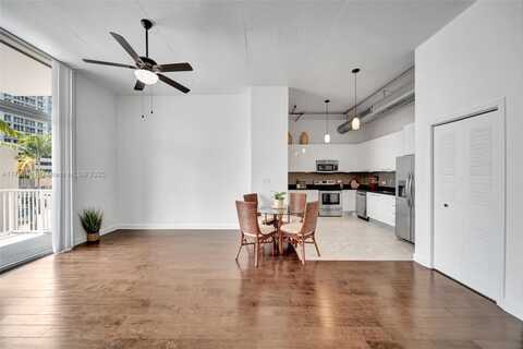 2100 Van Buren St, Hollywood, FL 33020