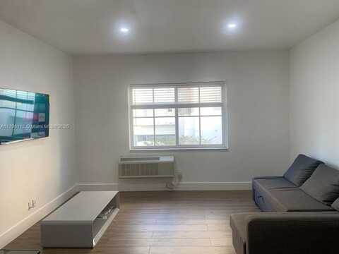 8011 Abbott Ave, Miami Beach, FL 33141
