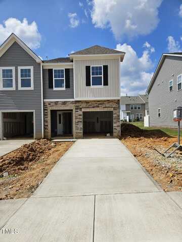 32 Honeydew Way, Clayton, NC 27520