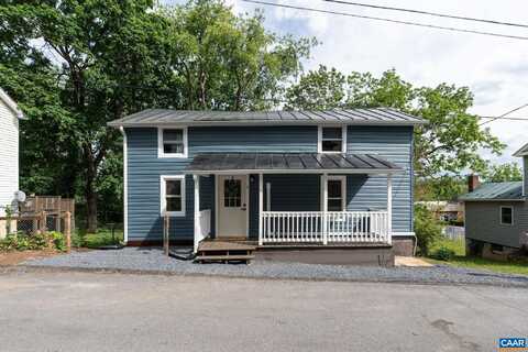 33 BAGBY ST, STAUNTON, VA 24401