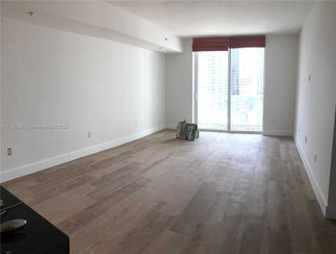 244 Biscayne Blvd, Miami, FL 33132