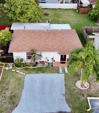4215 SW 138th Ct, Miami, FL 33175