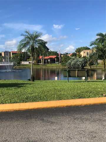 5112 79, Doral, FL 33166