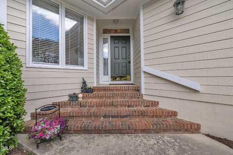 1933 Castle Pines Drive, Raleigh, NC 27604