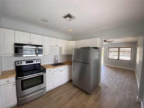 2641 SW 13th Ave, Fort Lauderdale, FL 33315