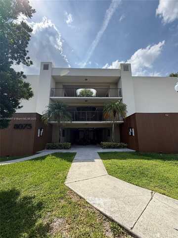 8075 SW 107th Ave, Miami, FL 33173