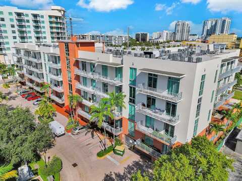 2100 Van Buren St, Hollywood, FL 33020