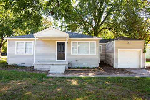 137 Saunders Drive, North Little Rock, AR 72117