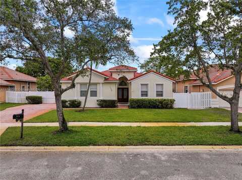 1199 NW 166th Ave, Pembroke Pines, FL 33028