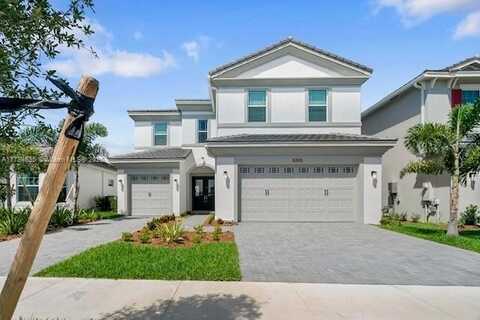 5555 Zestar Ln, Lake Wales, FL 33470