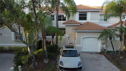 1085 River Birch St, Hollywood, FL 33019