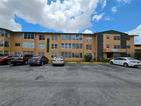 110 Royal Palm Rd, Hialeah Gardens, FL 33016