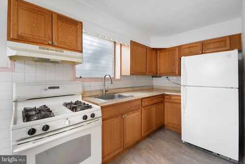 1254 WYCOMBE AVENUE, DARBY, PA 19023