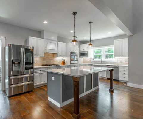 6520 Flagstone Drive, Ooltewah, TN 37363