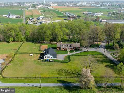 720 STONECREST DRIVE, NEW HOLLAND, PA 17557