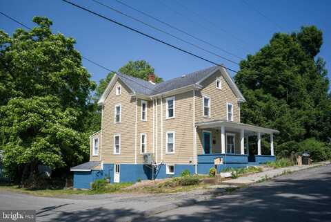116 HESS AVENUE, MARTINSBURG, WV 25404