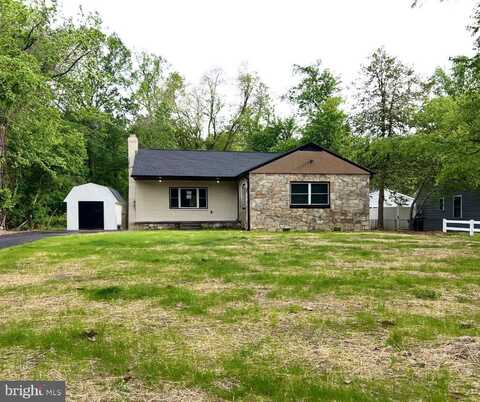 104 FARMINGTON ROAD W, ACCOKEEK, MD 20607