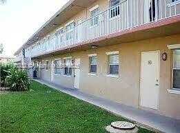 101 NE 41st St, Oakland Park, FL 33334