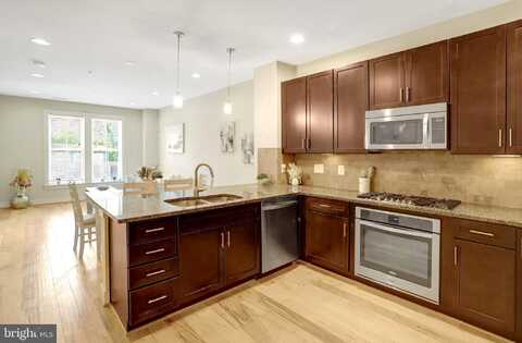 2205 RICHMOND HIGHWAY, ALEXANDRIA, VA 22301