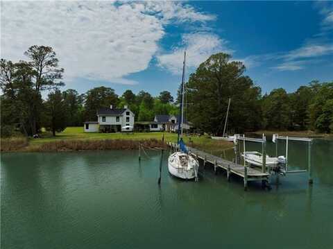 110 Brush Neck Road, Port Haywood, VA 23138