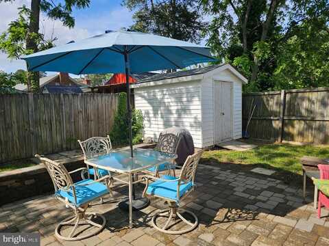 111 A SECOND STREET, COLONIAL BEACH, VA 22443