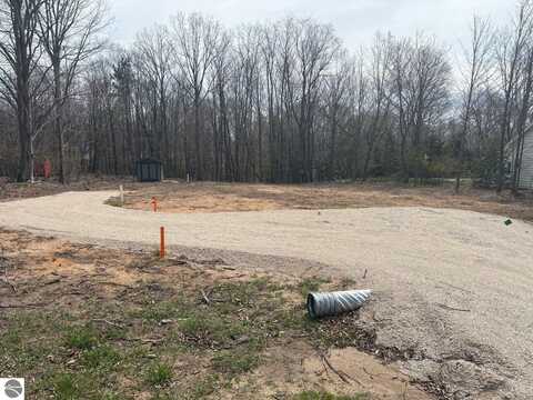 8349 LEE CREST BOULEVARD, ONEKAMA, MI 49675