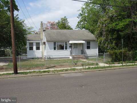 661 HAMILTON AVENUE, ROEBLING, NJ 08554