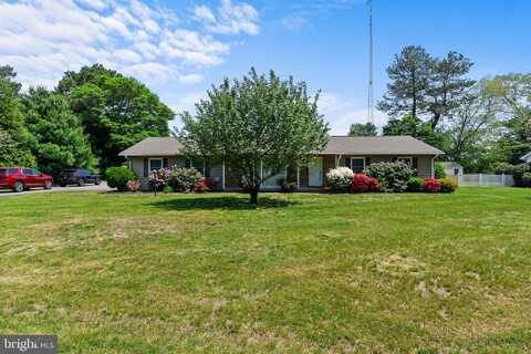 8 FAIRWAY EAST DRIVE, GEORGETOWN, DE 19947