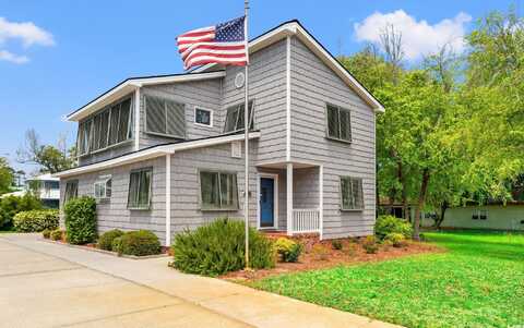1314 Holly Dr., North Myrtle Beach, SC 29582
