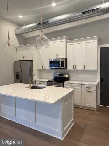6110 RIDGE AVENUE, PHILADELPHIA, PA 19128