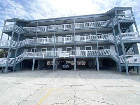116 S Waccamaw Dr., Murrells Inlet, SC 29576