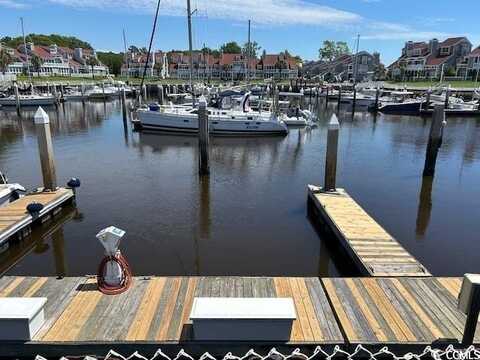 4396 Baldwin Ave., Little River, SC 29566