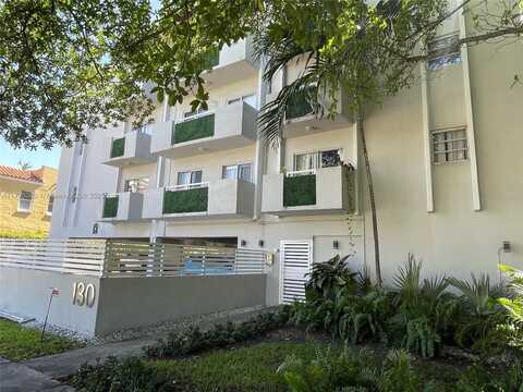 130 Mendoza Ave, Coral Gables, FL 33134