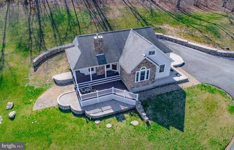 410 HILL CHURCH ROAD, BOYERTOWN, PA 19512