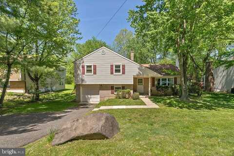 3204 MEETINGHOUSE ROAD, UPPER CHICHESTER, PA 19061