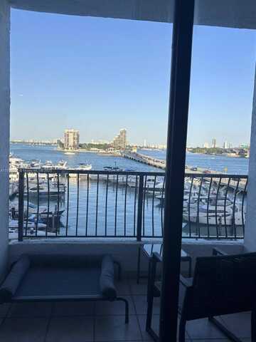 555 NE 15th St, Miami, FL 33132
