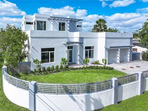 9895 NW 26th St, Doral, FL 33172