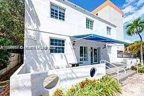 7734 Abbott Ave, Miami Beach, FL 33141