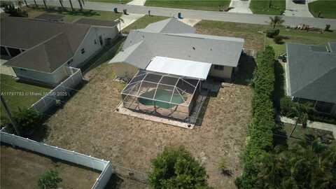 915 SE 20 Street, Cape Coral, FL 33990