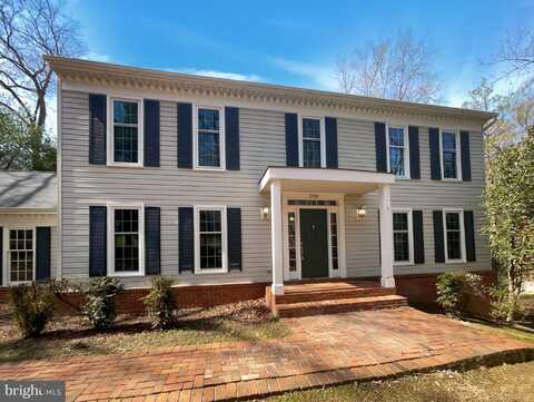 2724 VALESTRA CIRCLE, OAKTON, VA 22124